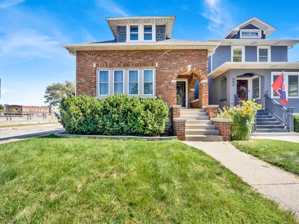 902 S Kenilworth Ave, Oak Park, IL 60304