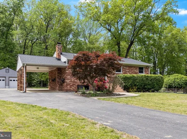 14909 Fir St, Accokeek, MD 20607