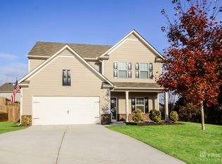 1211 Walnut Creek Cir, Pendergrass, GA 30567