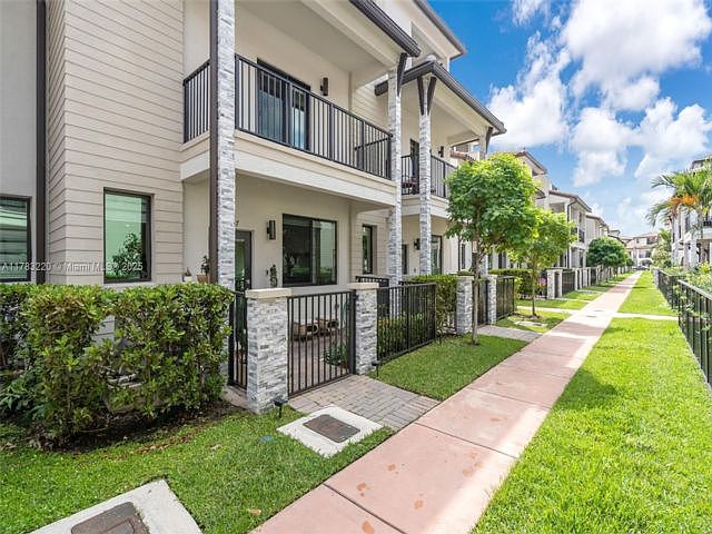 1st image of 4607 NW 83rd Pkwy #4607