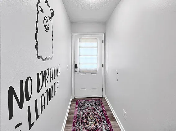 7650 Chablis Cir — Photo 23