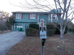 3000 Revere Cir, Snellville, GA 30039