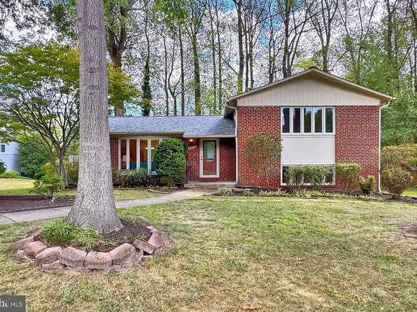 3411 Slade Ct, Falls Church, VA 22042