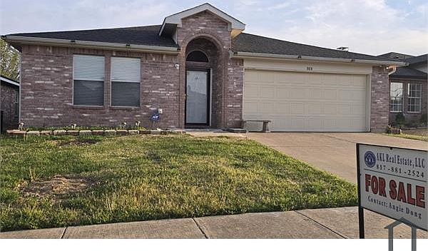1st image of 808 Wilmor Ct