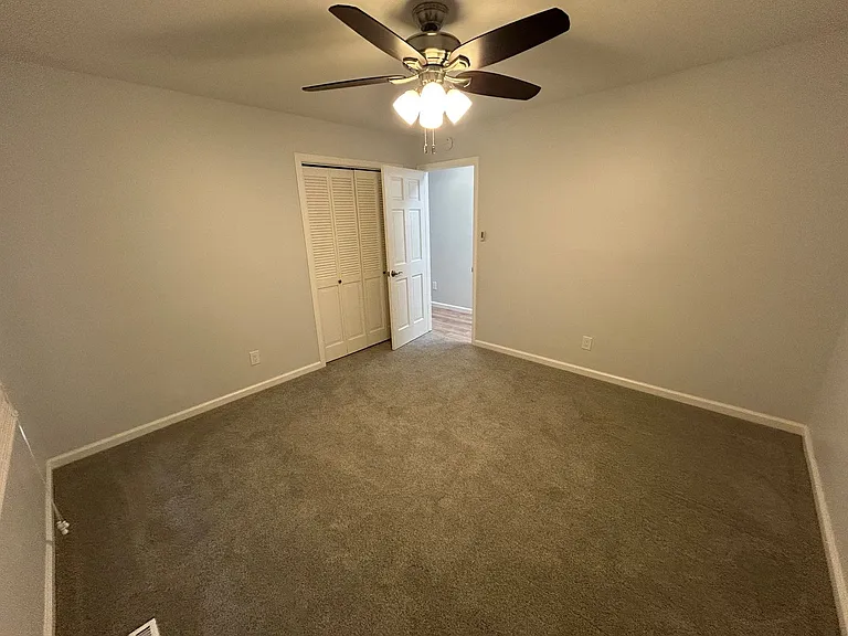 1665 Chris Ln — Photo 11