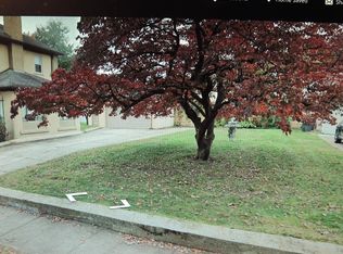 70 Minto St, Providence, RI 02908