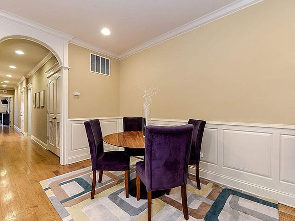5th image of 6121 N Winthrop Ave