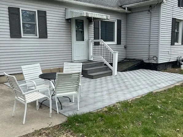 27745 State Highway 6, Princeton, IL 61356