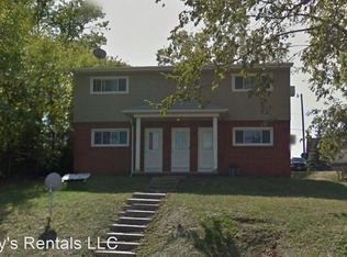 1206 Washington St APT A, Waterloo, IA 50702