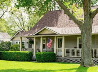 1601 S Andrews Rd, Yorktown, IN 47396