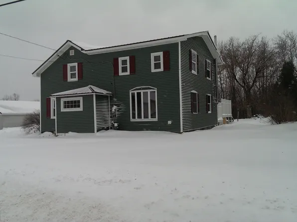 113 W Hatfield St, Massena, NY 13662