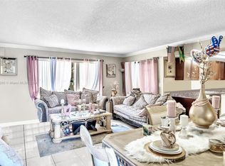 4230 NW 21st St APT 231, Lauderhill, FL 33313