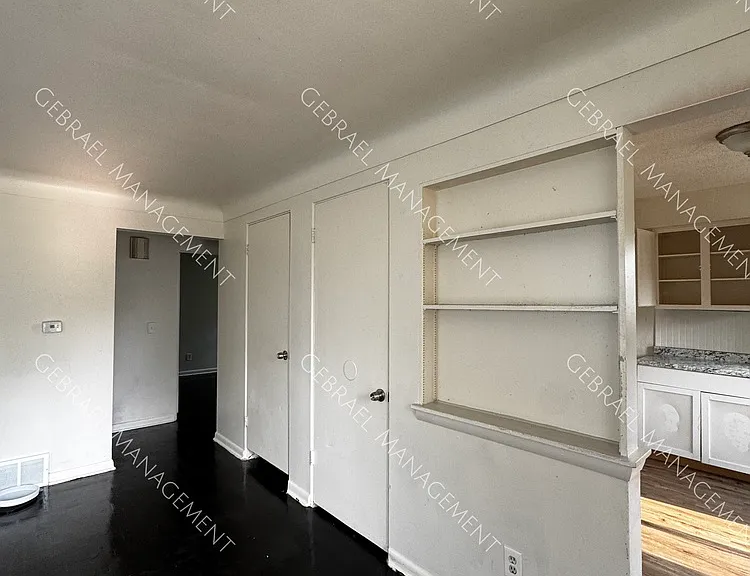 1413 Mann Ave — Photo 12