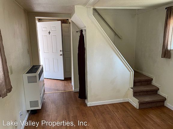 2nd image of 3749 Birch Ave #B