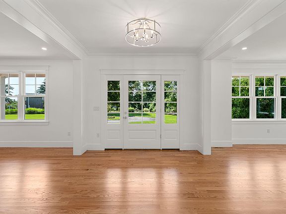4th image of 106 Barcliff Avenue