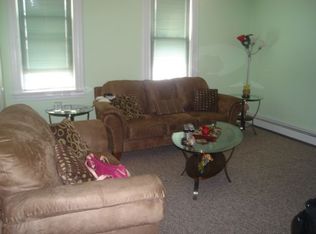 728 8th St, Secaucus, NJ 07094