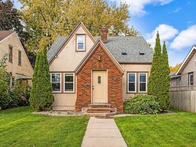 727 Cottage Ave E, Saint Paul, MN, 55106