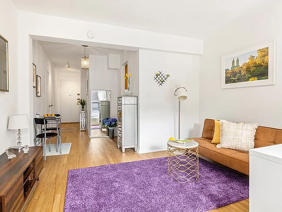 3rd image of 320 E 35th St APT 7H