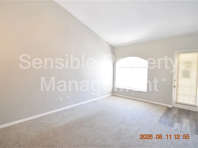 7411 Canterbury St — Photo 3