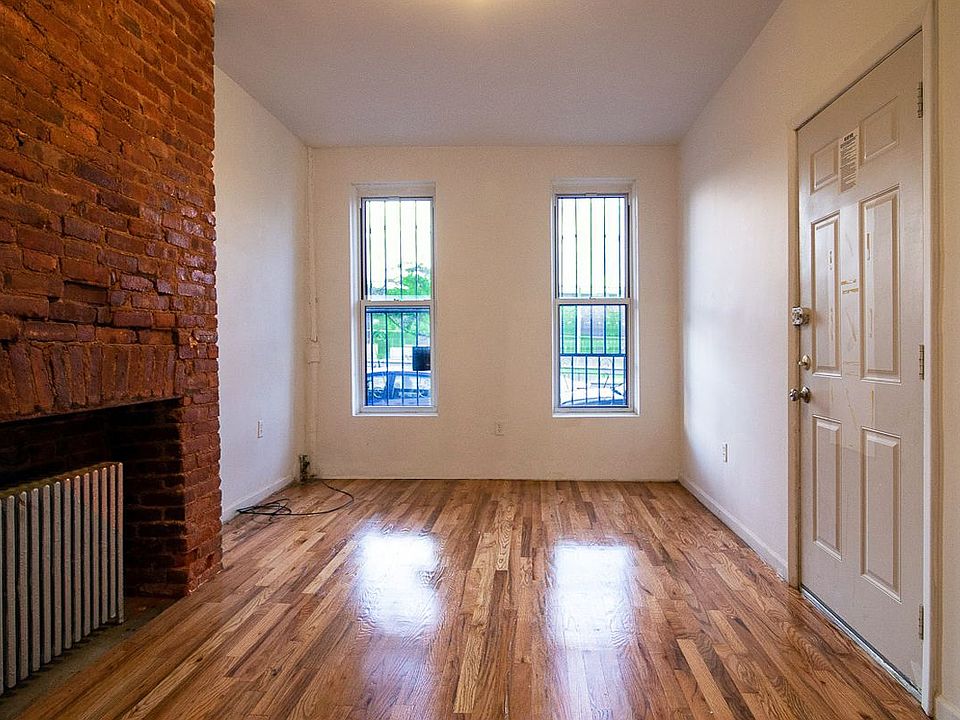 1st image of 250 Stagg St #1F