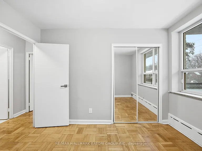 221 Russell Hill Rd #303 — Photo 14