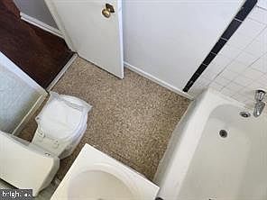 5th image of 1107 48th Pl NE