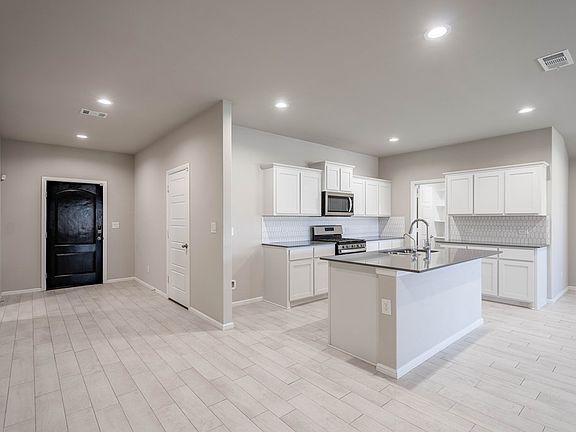 4th image of 7607 Iron Mountain Rd