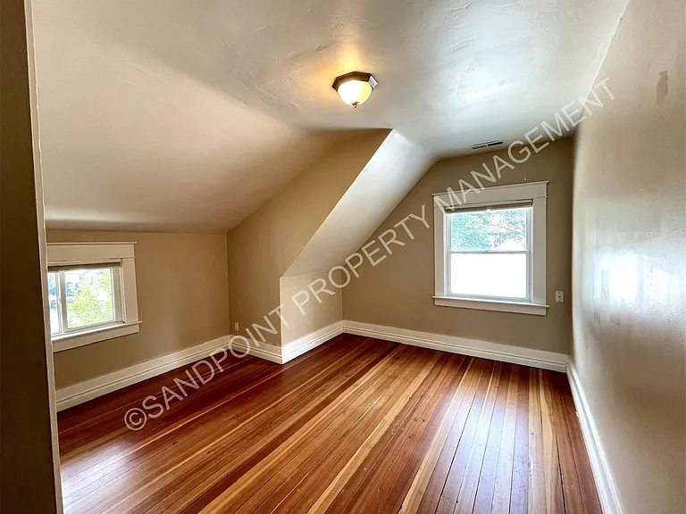 501 N Boyer Ave — Photo 57