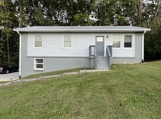 108 Nails Creek Dr, Dickson, TN 37055