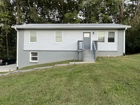 108 Nails Creek Dr, Dickson, TN 37055