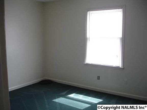 5th image of 4427 Bonnell Dr NW APT A