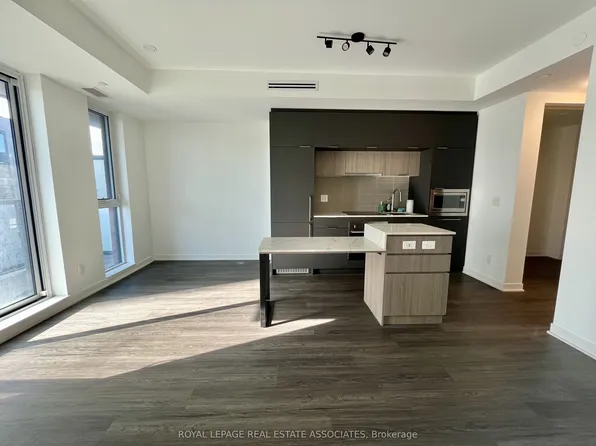 185 Alberta Ave, Toronto, ON