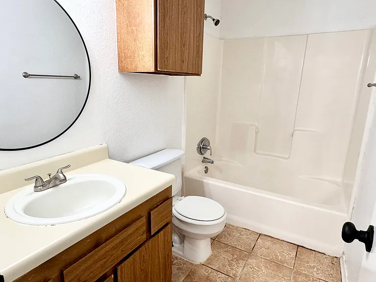 4621 Sausalito Dr — Photo 14