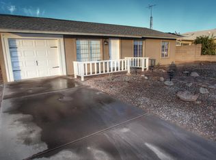 9402 W Pineveta Dr, Arizona City, AZ 85123