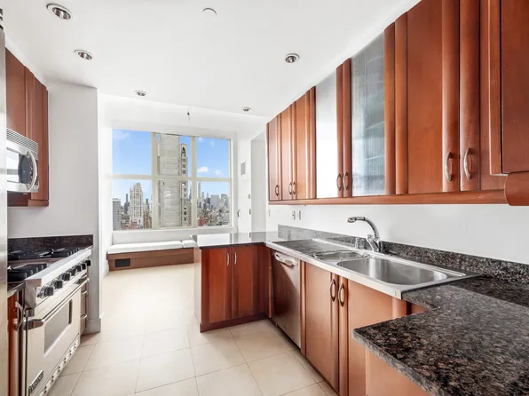 181 East 90th Street image 9 of 21