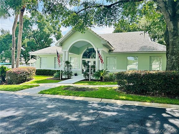 3rd image of 806 Windermere Blvd