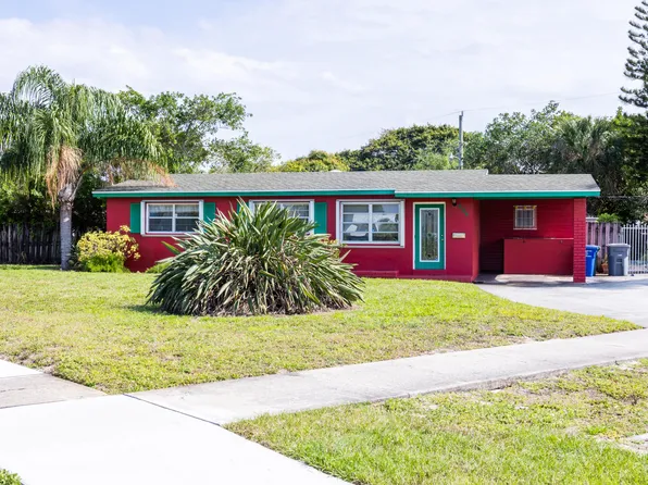 854 Evergreen Drive, Lake Park, FL 33403