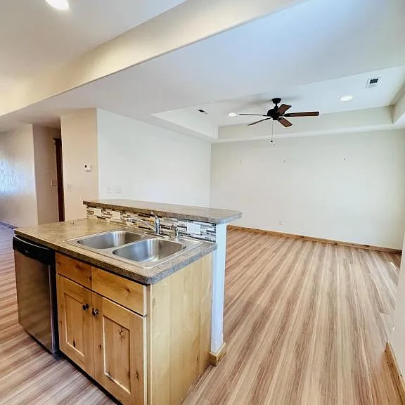 1043 Road Runner St — Photo 9