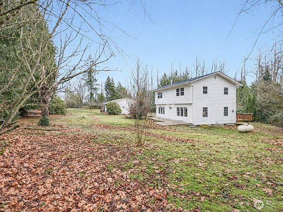 5th image of 12018 207th Avenue SE
