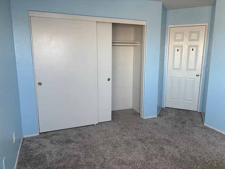 8623 Bridgeport Ave — Photo 19