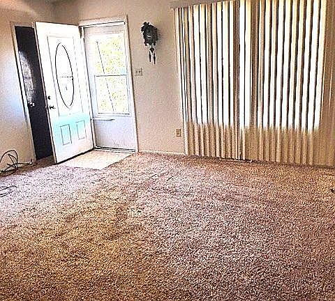 3rd image of 137 Fordham Cir