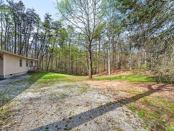 3rd image of 4067 Blaylock Rd