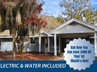 84 Harris Rd, Beaufort, SC 29902