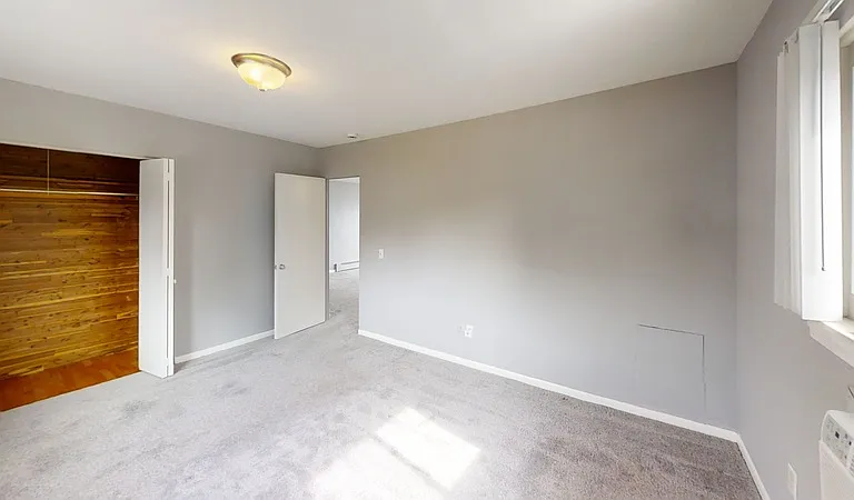 11859 N Main St #4 — Photo 15