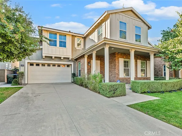892 E Weeping Willow Dr, Azusa, CA 91702
