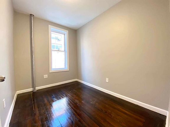 2nd image of 2337 Andrews Ave N #4B