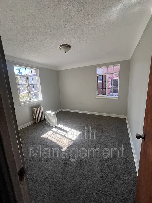 2 bed, 1.0 bath, 950 sqft, $895 — Photo 4
