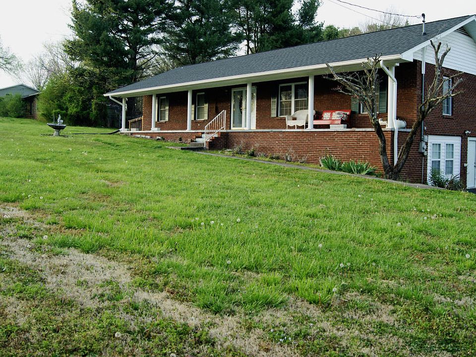1st image of 492 Cedar Cir