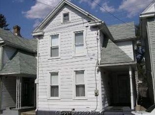 137 E Vine St, Chambersburg, PA 17201