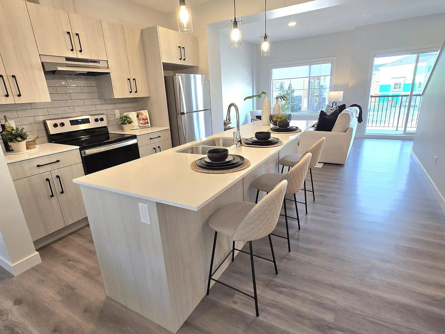 3640 139 Ave Edmonton AB — Photo 3
